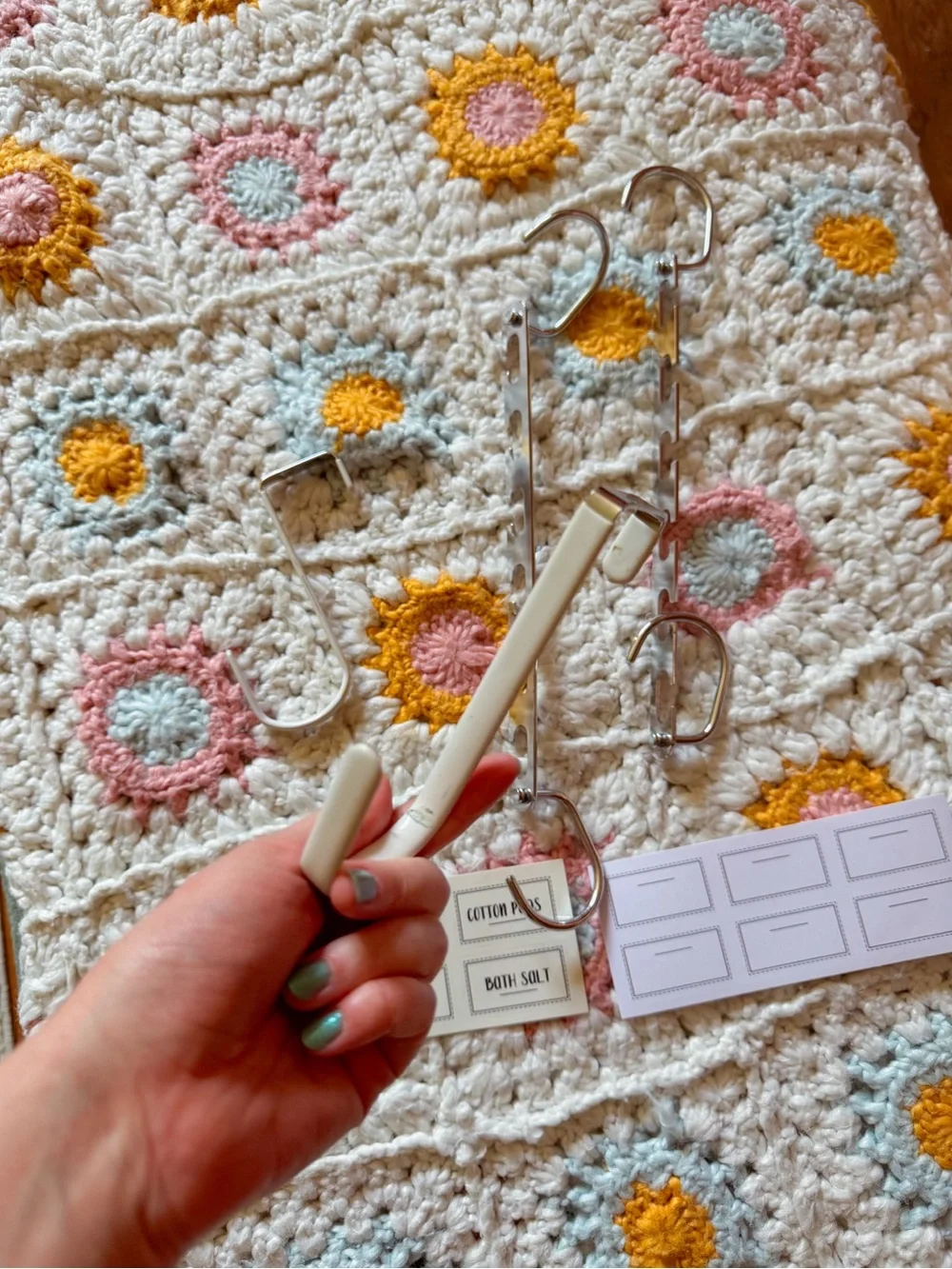 The Closet Reset Kit – Hangers Hooks & Labels Bundle